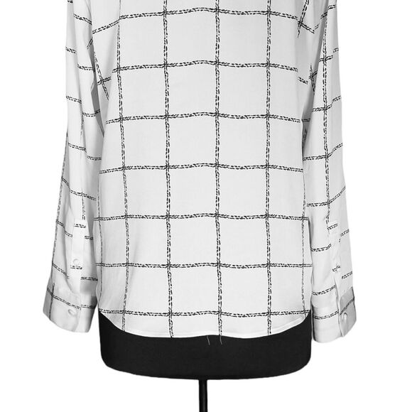Express Women's Blouse White Black Plaid V-Neck Half Button Down Keyhole Top M - Picture 9 of 11